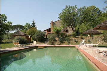 Italie Privát Sassetta, Extérieur